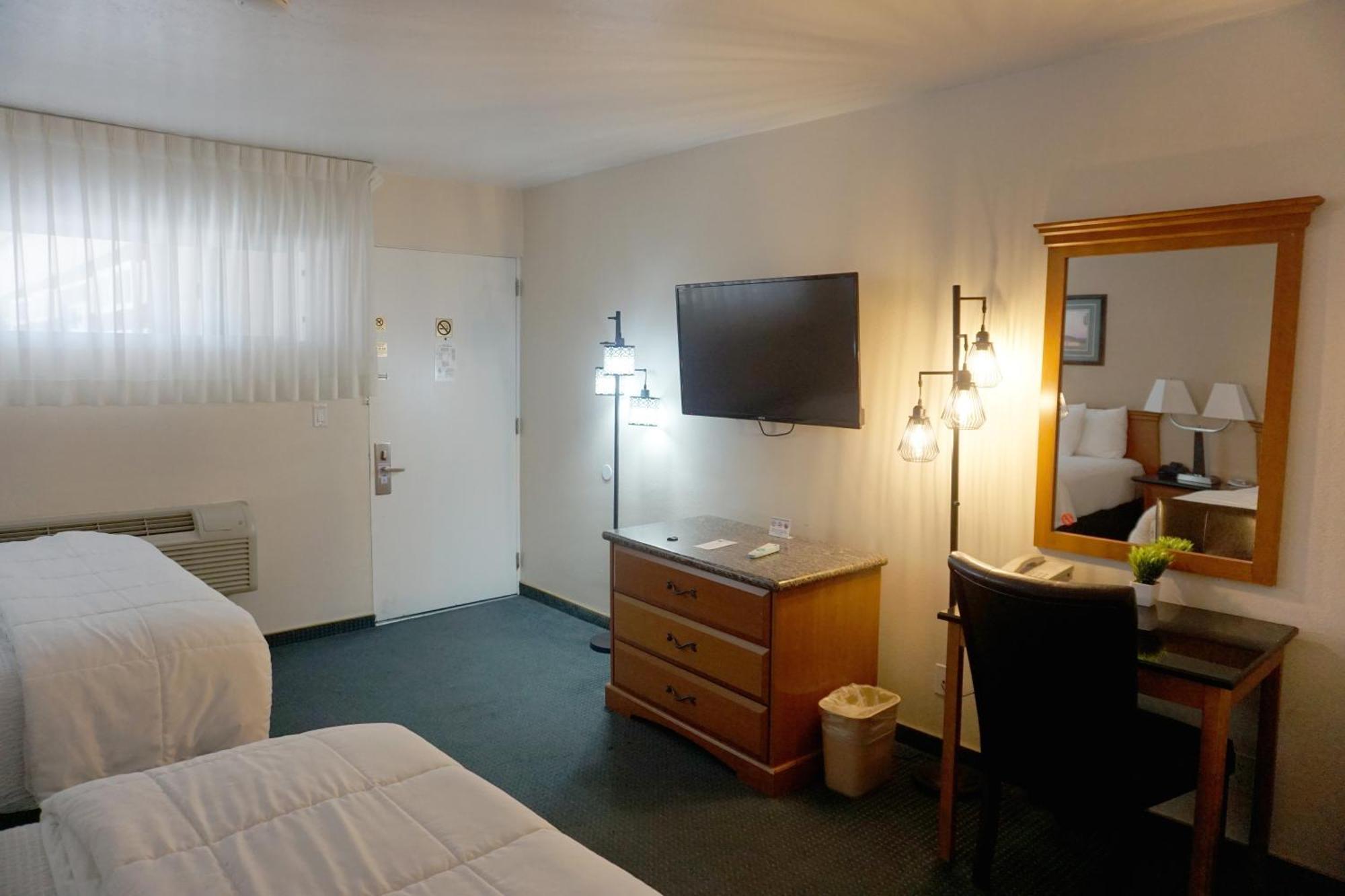 סולבנג King Frederik Inn מראה חיצוני תמונה